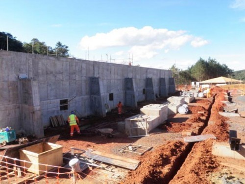 Over 2,000 m3 (2,620 cubic yards) of concrete were treated with PENETRON ADMIX to secure the concrete structure from the hydrostatic pressure evident at the construction site.