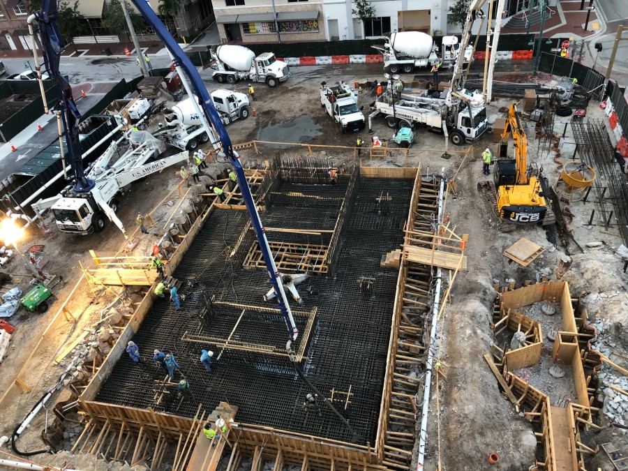 The Las Olas project engineer replaced the bentonite mat with a concrete mix using Penetron’s integral crystalline admix as the waterproofing solution for the foundation.