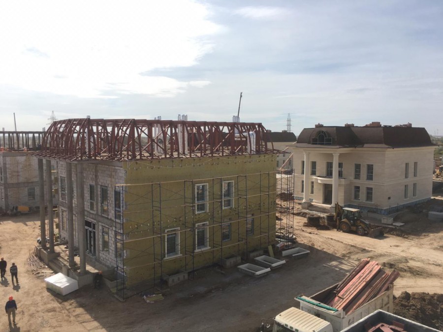 PENETRON ADMIX was added during batching and unaffected by climatic conditions, simplifying the construction schedule