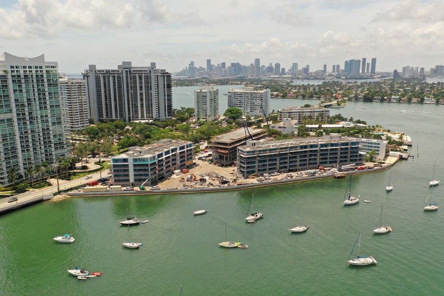 The BCC Engineering project engineers specified PENETRON ADMIX to protect the Bella Isla Apartments concrete foundation against deterioration from saltwater penetration