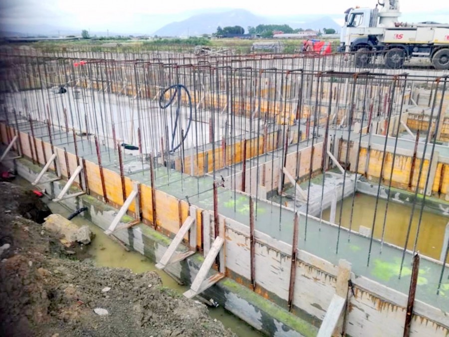 PENETRON ADMIX was specified over a conventional waterproofing membrane for the perimeter walls and ground-level concrete elements as a comprehensive and permanent solution