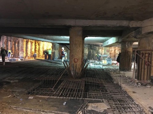 The below-grade basement structures, a total of 10,000 m2 (110,000 square feet) spread over four underground floors, also includes a multi-story parking garage