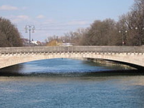 The Ludwig Bridge