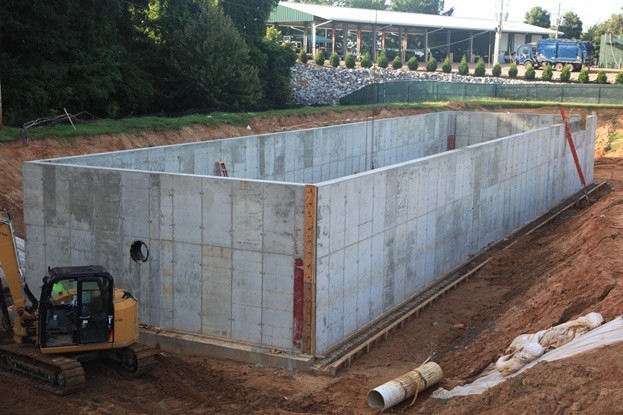 As a crystalline-based waterproofing solution, PENETRON ADMIX reduces concrete permeability, increases chemical resistance, and minimizes repair and maintenance costs.