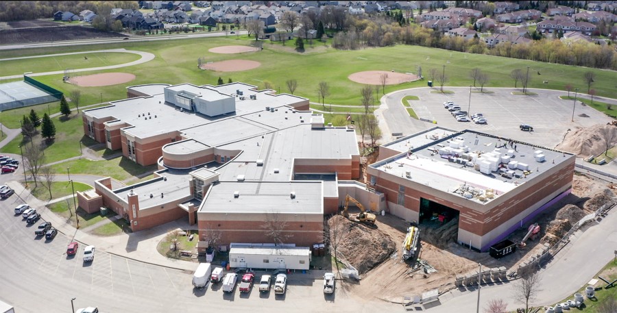 The Century Middle School in Lakeville, MN is home to 900 grades 6-8 students and 100 teachers. The Aquatic Center was waterproofed with PENETRON ADMIX.