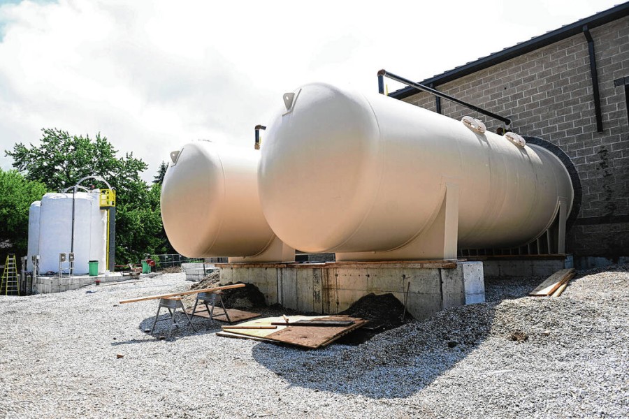 Protecting the imbedded steel reinforcement in concrete holding tanks from corrosion demands a reliable waterproofing solution to ensure durability.