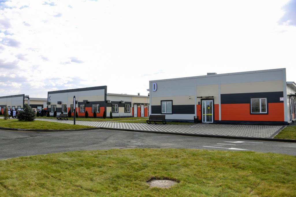 The new 200-bed Infectious Disease Center in Kökshetaū is a hospital designed to treat patients suffering from serious infectious diseases – such as Covid-19.