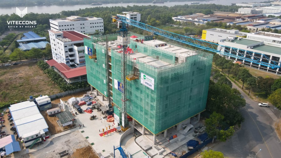 A combination of PENETRON ADMIX for the concrete mix, and PENETRON, applied as a slurry, were specified for the MiTek Vietnam Office 2 building in HCMC.