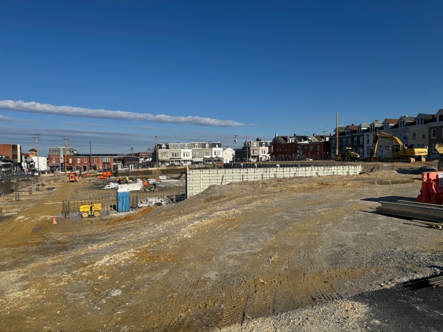 The D’Huy engineers opted for PENETRON ADMIX SB as an integral waterproofing solution over a waterproofing membrane system for the STEM school garage, here under construction.