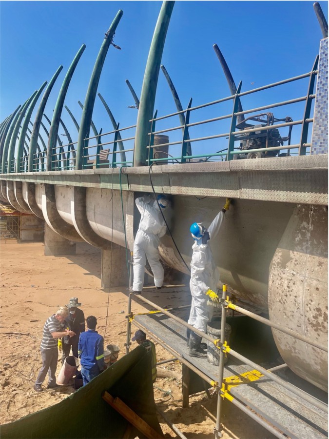 PENECRETE MORTAR was used to repair cracks in the concrete pier; PENETRON was applied as a slurry over the prepared concrete surfaces for durable waterproofing.