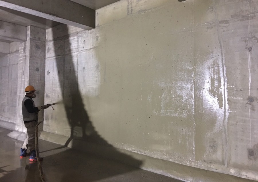 PENETRON, a crystalline waterproofing material, was applied on all exposed concrete surfaces of the Aeon Mall’s new wastewater treatment plant to ensure durability