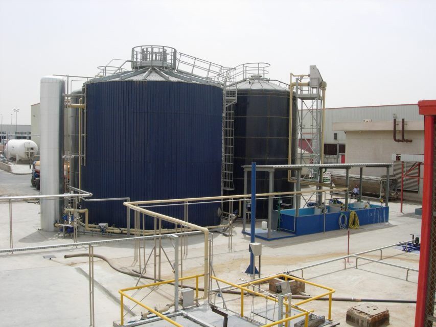 The new wastewater treatment plant in Atryau, Kazakhstan features micro-filtration and an activated sludge process for a cleaner effluent that can be reused for irrigation.