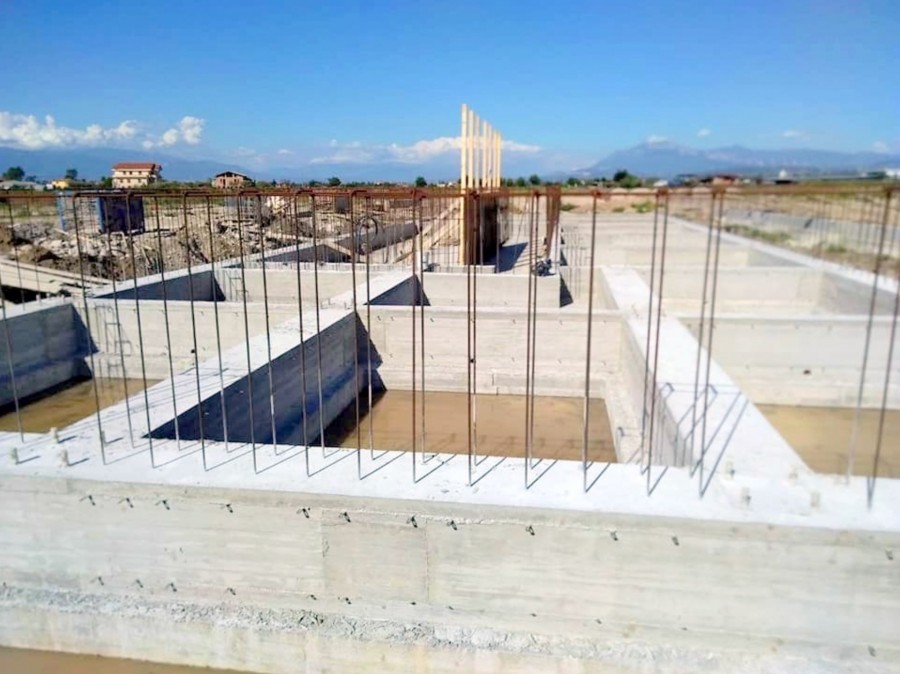 PENETRON ADMIX protects the concrete buffalo pens, milking tanks, biogas tanks and foundation structures from both groundwater below and chemical attack from above