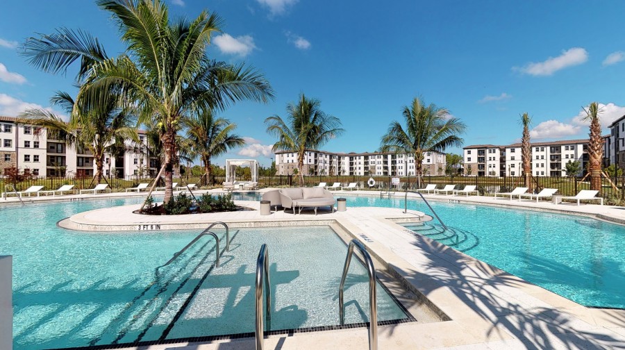 The PENETRON ADMIX-treated concrete was used for the below-grade foundation slab and elevator pits of all five Legacy Naples Apartment buildings.