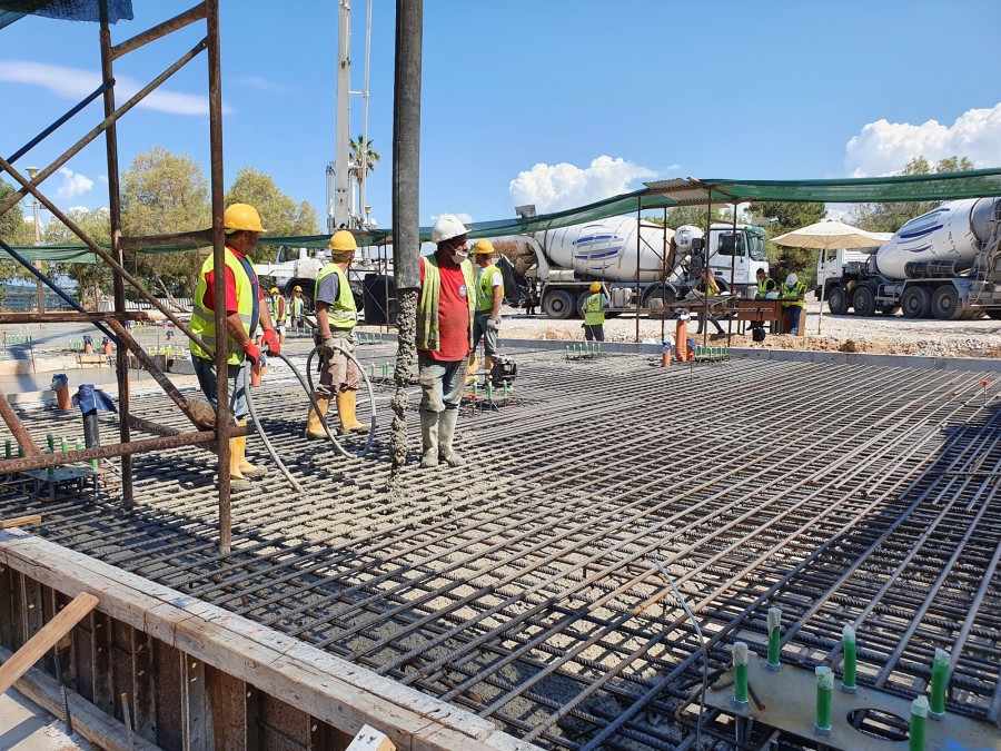 About 5,000 m3 (6,540 yds3) of PENETRON ADMIX-treated concrete waterproof the hotel foundations, basement, water storage tanks, and swimming pools.