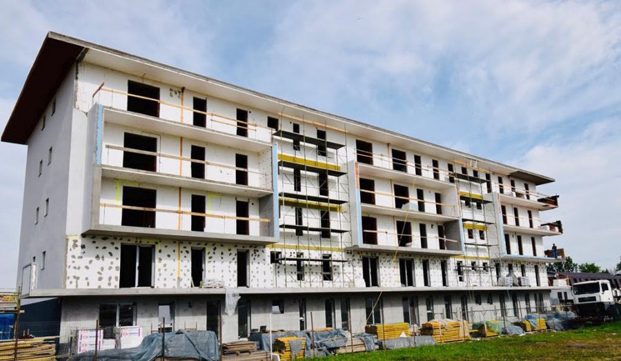 1st stage done: The first of three Ozone Residence buildings was completed in December. With 100 apartments and underground parking, it was one of the largest residential projects for Brașov in 2019