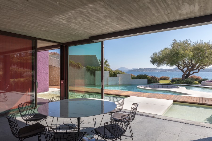 The raw concrete walls of the villas are partially underground. PENETRON was applied to below-grade concrete to ensure a durable – and waterproof – structure