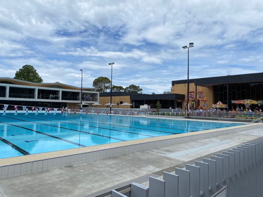 St. Joseph’s new 8-lane, 51.5m pool is PENETRON-waterproofed. It can be converted to a 25m outdoor recreation pool and FINA-standard water polo pool for sports events.