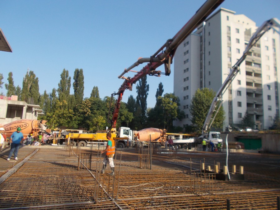 The West Park 2 Residences in Bucharest, Romania, replaced a conventional bituminous membrane system with PENETRON ADMIX, a permanent, integral waterproofing solution